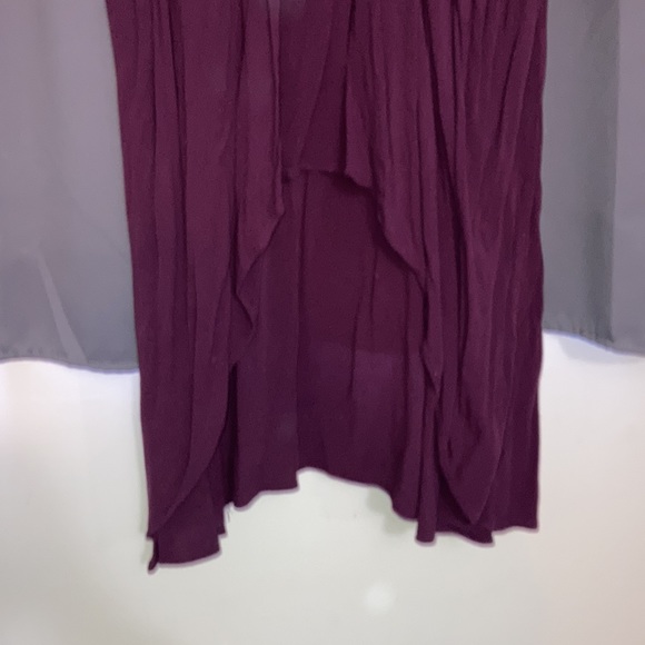 Torrid Size 5 (28W) High Low Top - Picture 2 of 8